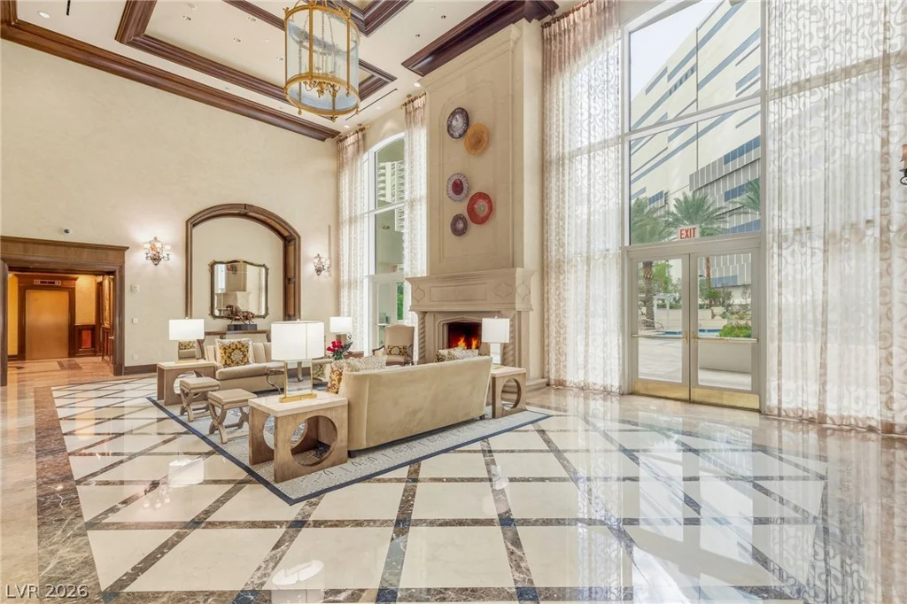 2747 Paradise, Las Vegas, NV 89109