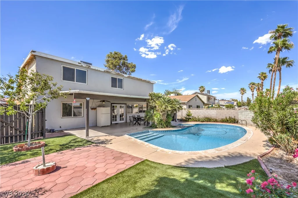 4816 Castle Rock, Las Vegas, NV 89147