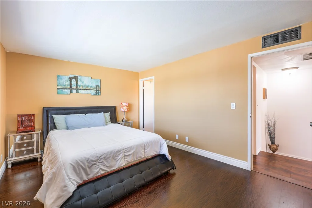 4816 Castle Rock, Las Vegas, NV 89147