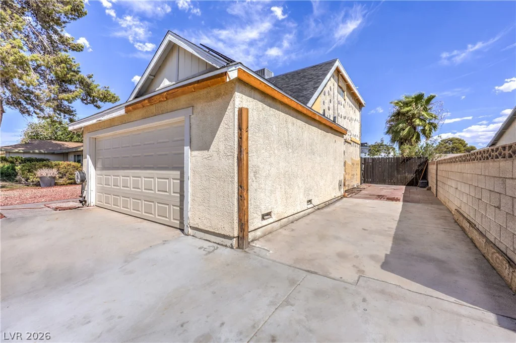 4816 Castle Rock, Las Vegas, NV 89147