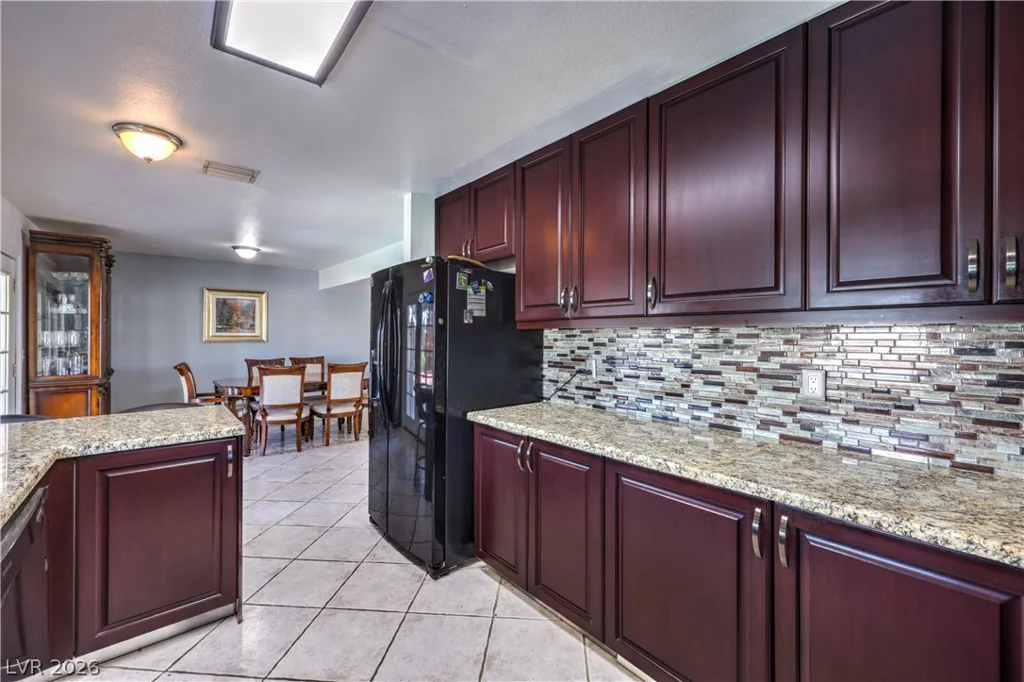 4816 Castle Rock, Las Vegas, NV 89147