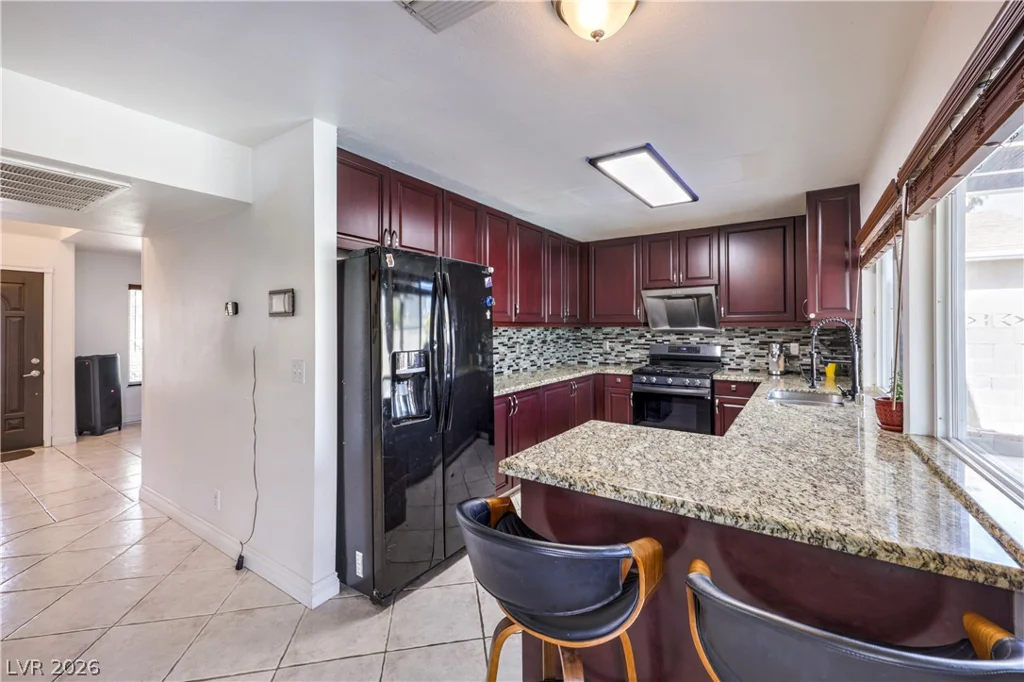 4816 Castle Rock, Las Vegas, NV 89147