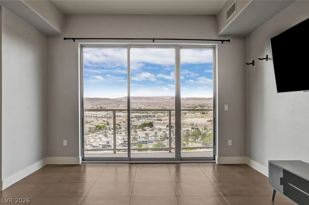 8255 Las Vegas, Las Vegas, NV 89123