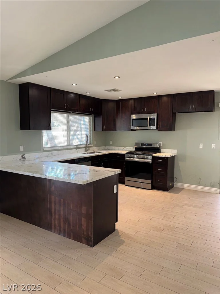 4313 Red Coach, North Las Vegas, NV 89031