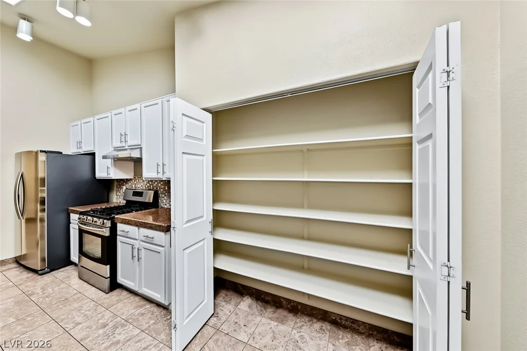 8636 Stone Harbor, Las Vegas, NV 89145