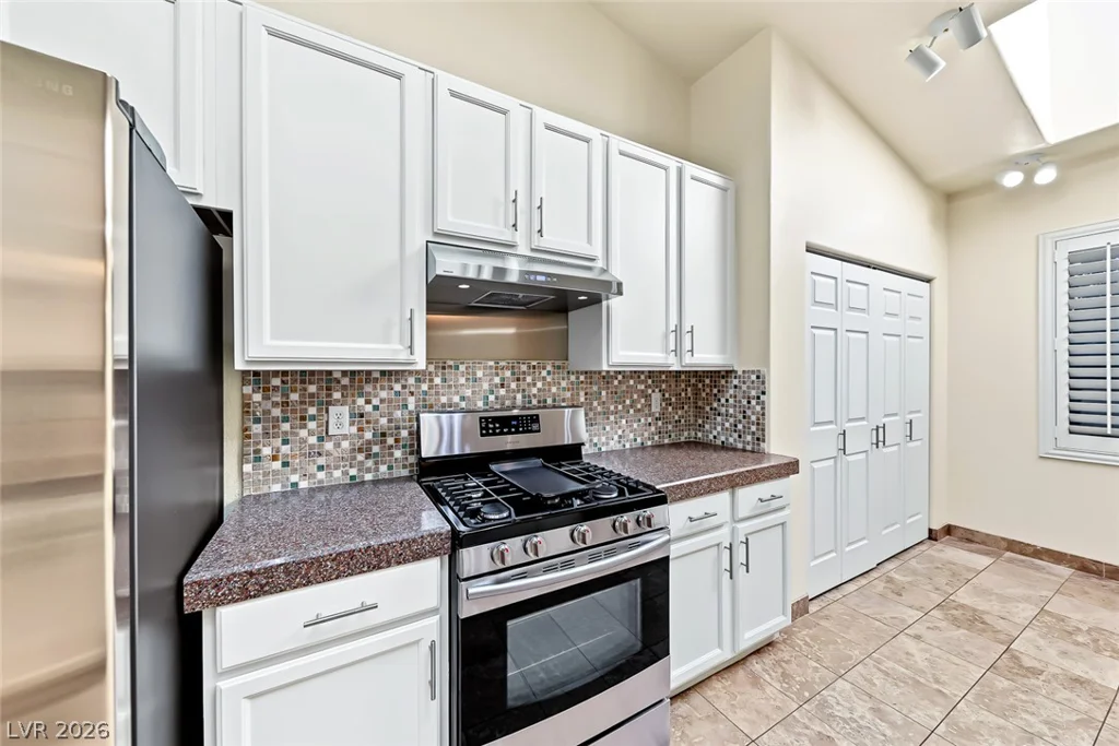 8636 Stone Harbor, Las Vegas, NV 89145