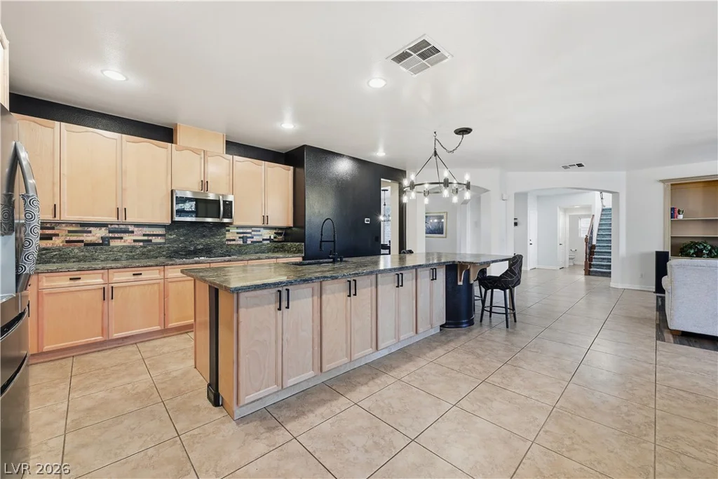 7572 Desertscape, Las Vegas, NV 89178