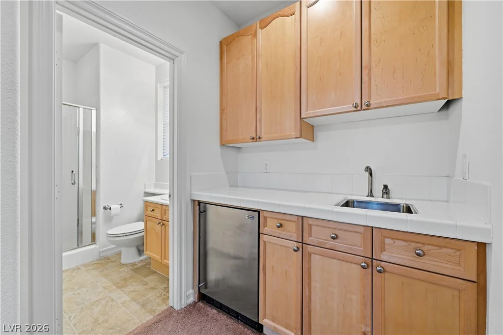 7572 Desertscape, Las Vegas, NV 89178