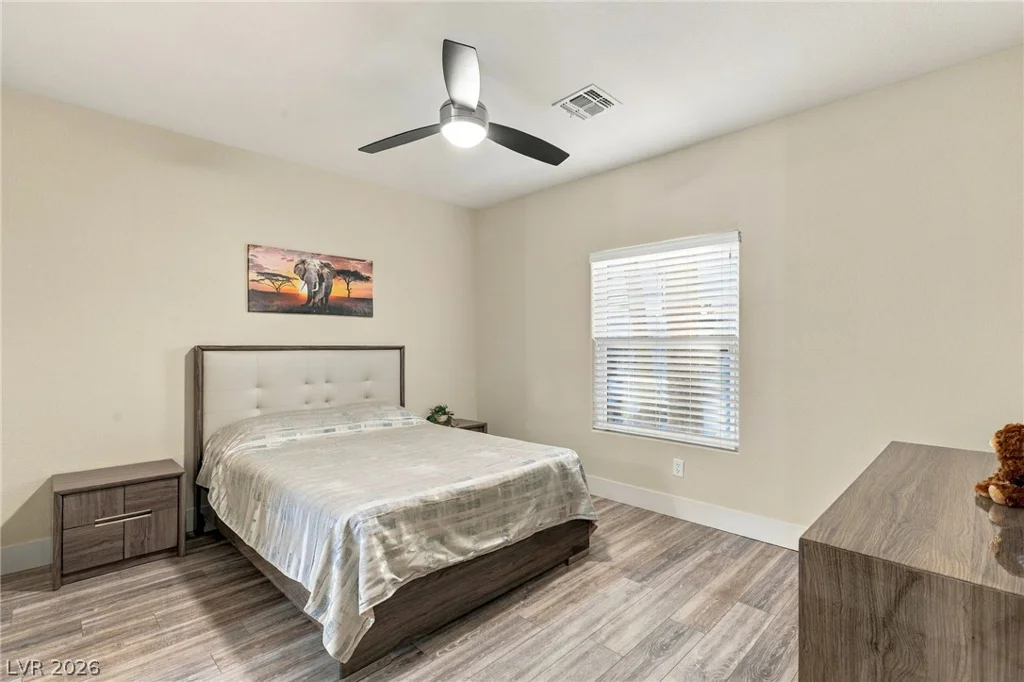 2060 Palm Canyon, Las Vegas, NV 89117