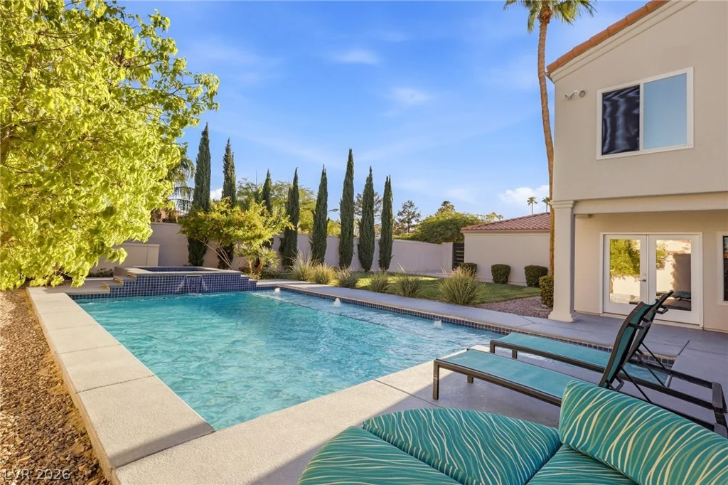 2060 Palm Canyon, Las Vegas, NV 89117