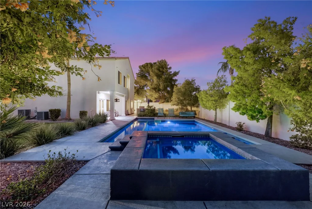 2060 Palm Canyon, Las Vegas, NV 89117