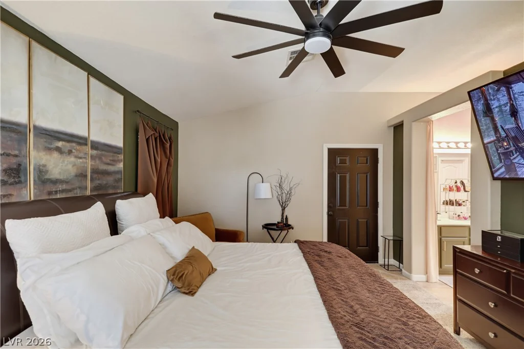 3211 Panamint, North Las Vegas, NV 89032