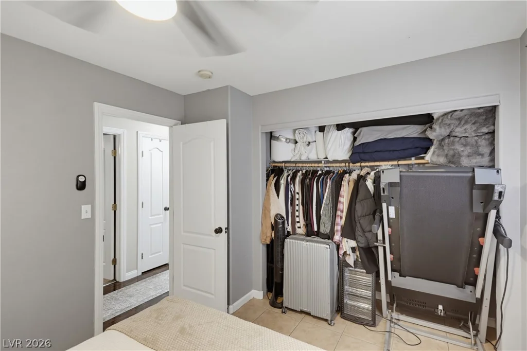 3211 Panamint, North Las Vegas, NV 89032