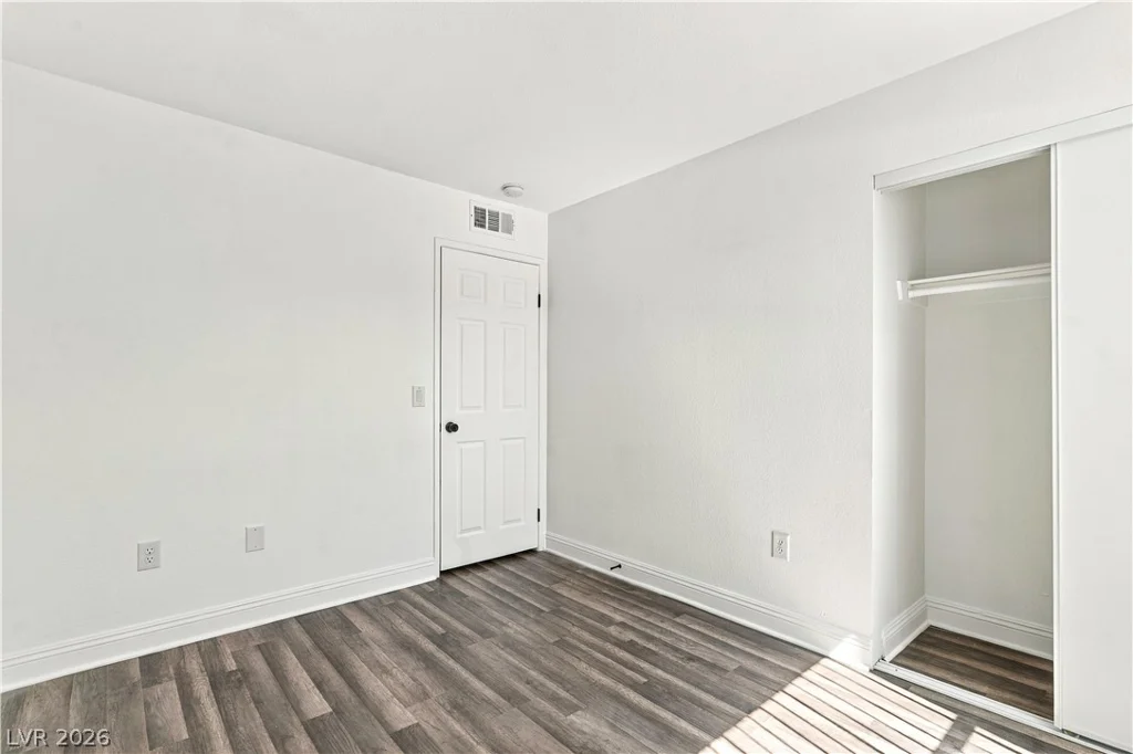 6800 Lake Mead, Las Vegas, NV 89156