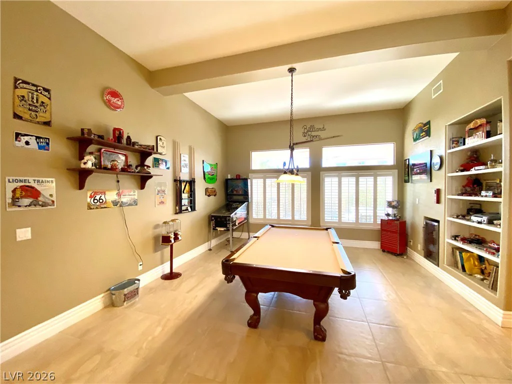 5909 Glenmere, Las Vegas, NV 89131