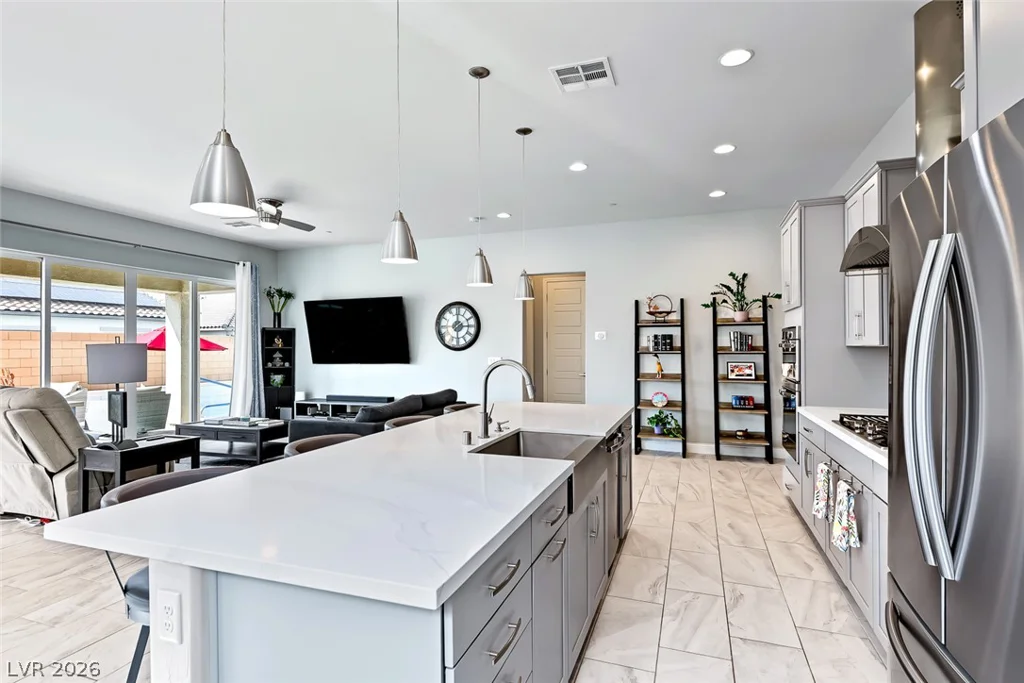 597 Cadence Vista, Henderson, NV 89011