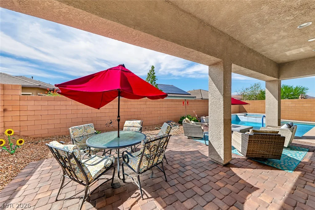 597 Cadence Vista, Henderson, NV 89011