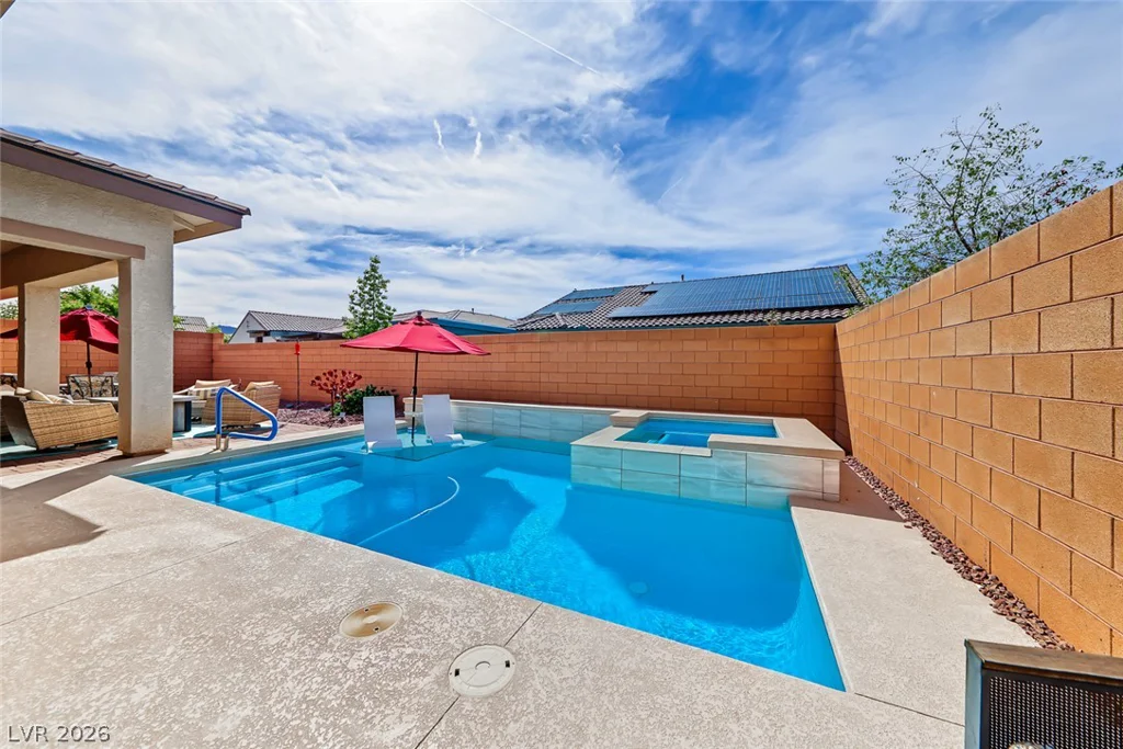 597 Cadence Vista, Henderson, NV 89011