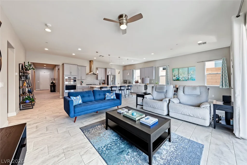 597 Cadence Vista, Henderson, NV 89011