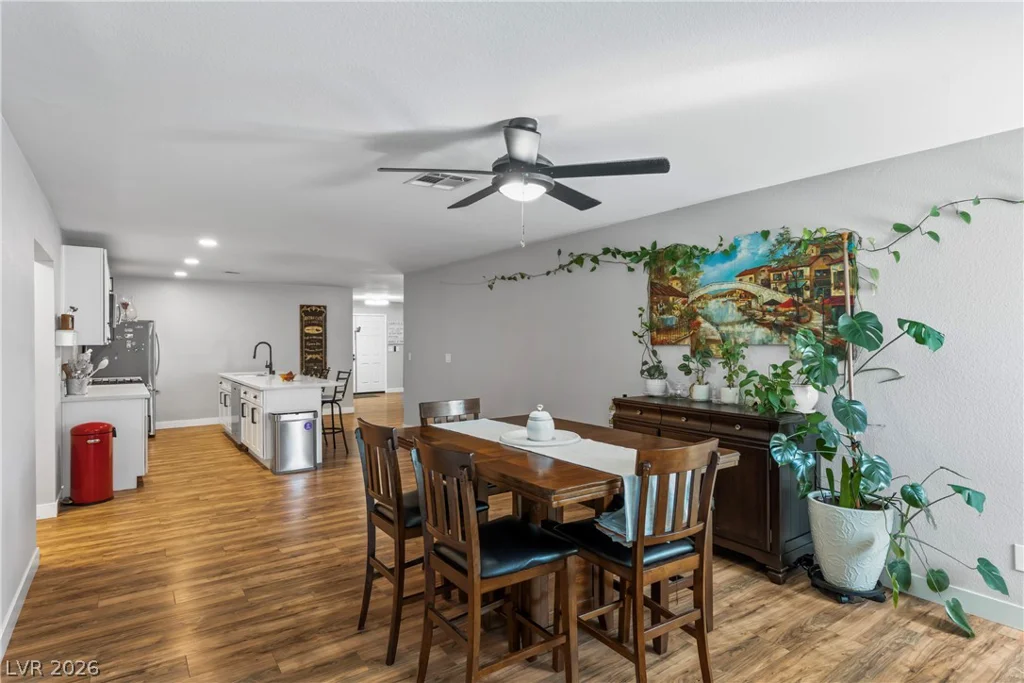 3047 Downing, Las Vegas, NV 89121