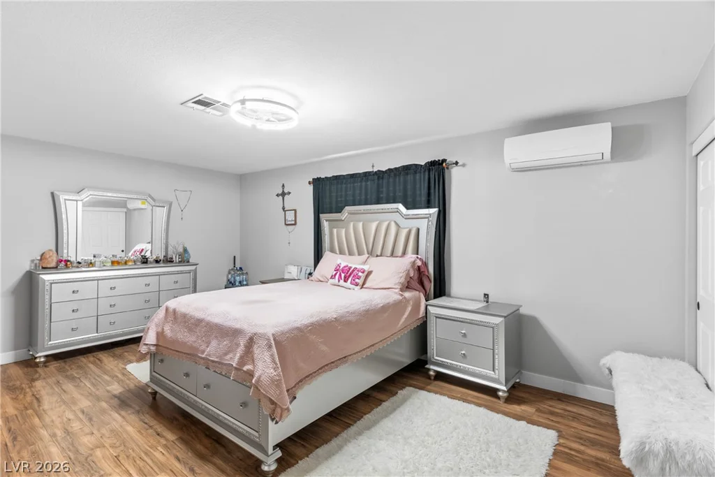 3047 Downing, Las Vegas, NV 89121