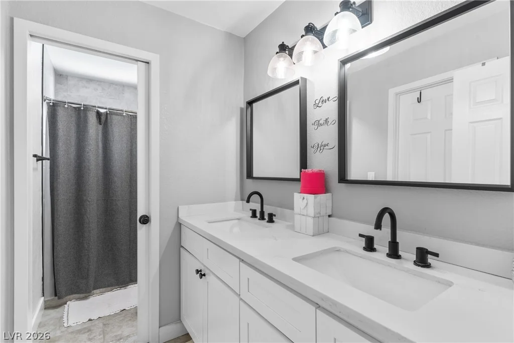 3047 Downing, Las Vegas, NV 89121