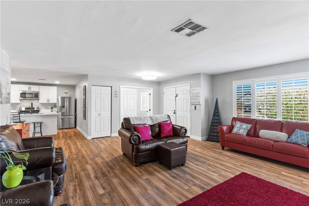 3047 Downing, Las Vegas, NV 89121