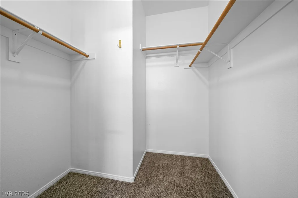7208 Glen Shire, Las Vegas, NV 89149