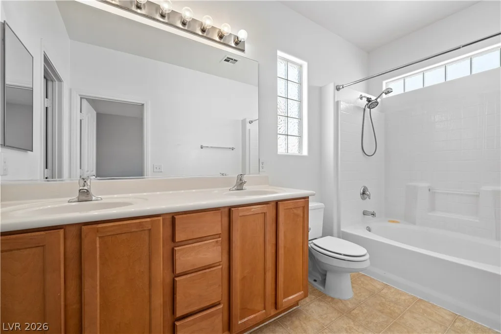7208 Glen Shire, Las Vegas, NV 89149