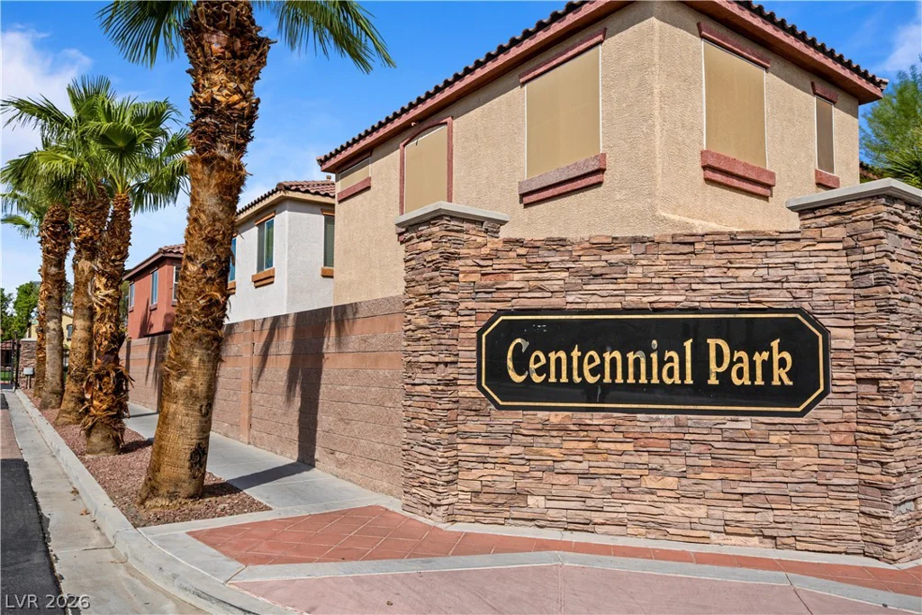 7208 Glen Shire, Las Vegas, NV 89149