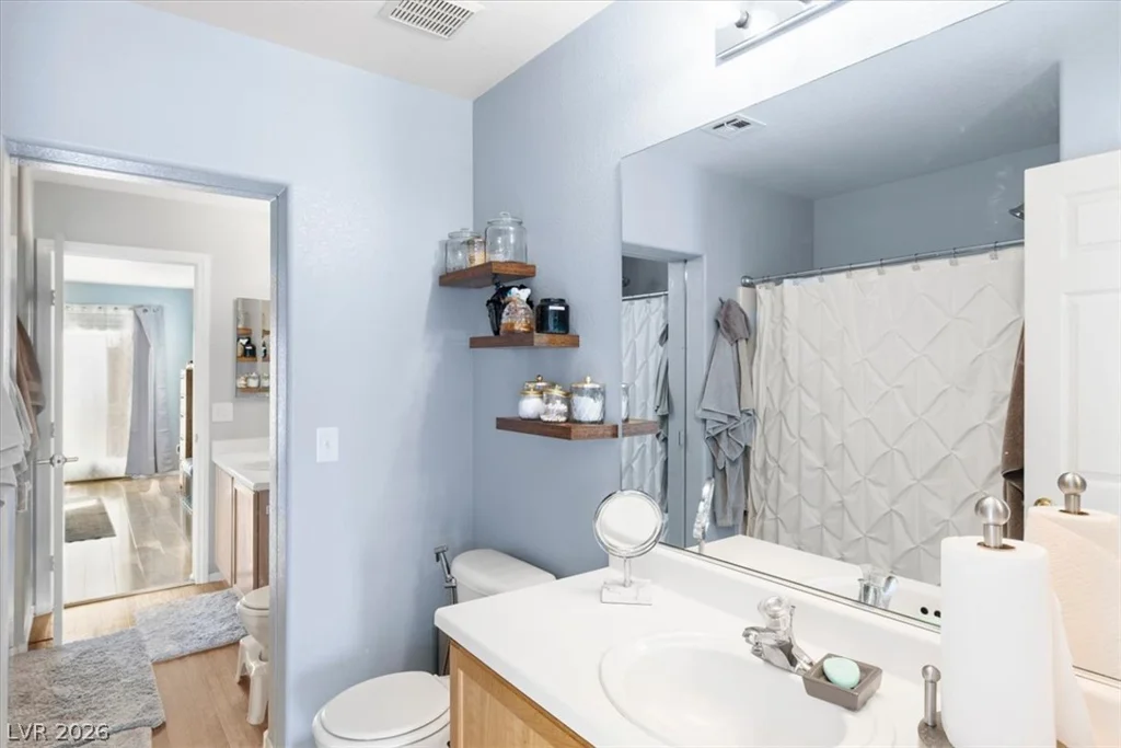 9054 Hilverson, Las Vegas, NV 89148