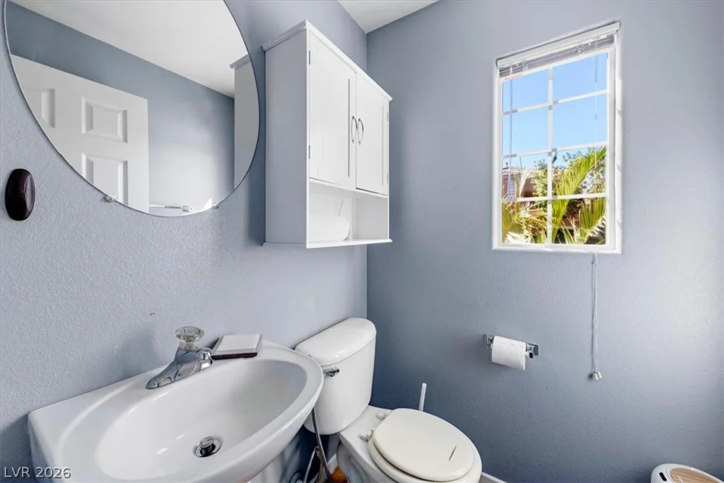9054 Hilverson, Las Vegas, NV 89148