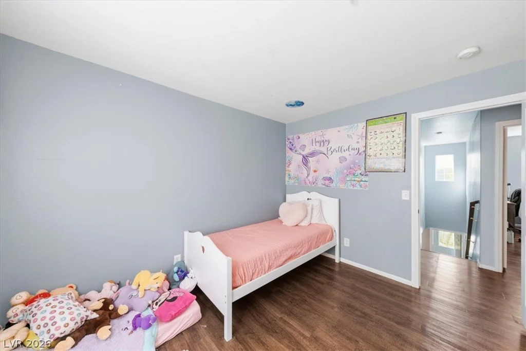 9054 Hilverson, Las Vegas, NV 89148