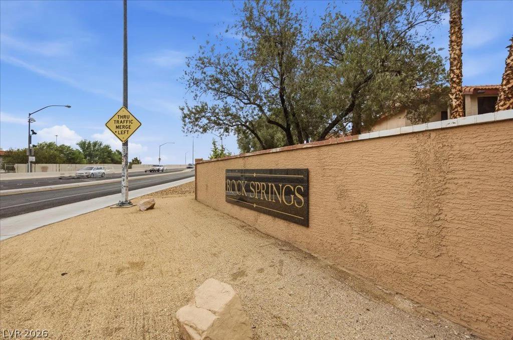 753 Rock Springs, Las Vegas, NV 89128