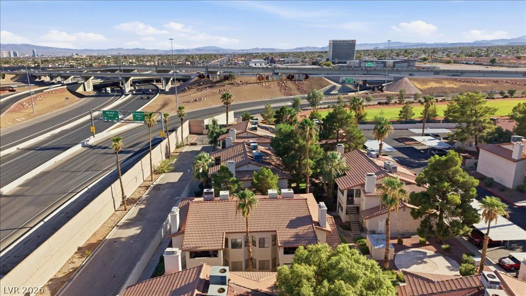 753 Rock Springs, Las Vegas, NV 89128
