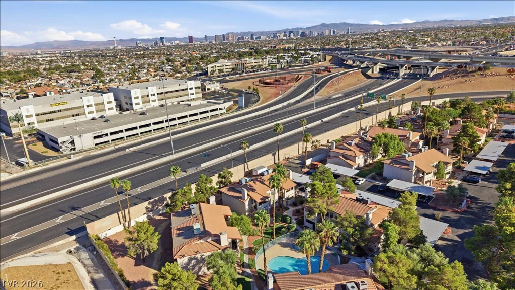 753 Rock Springs, Las Vegas, NV 89128