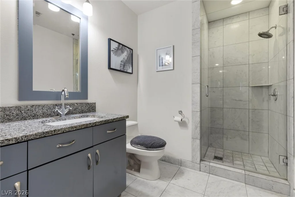 4575 Dean Martin, Las Vegas, NV 89103