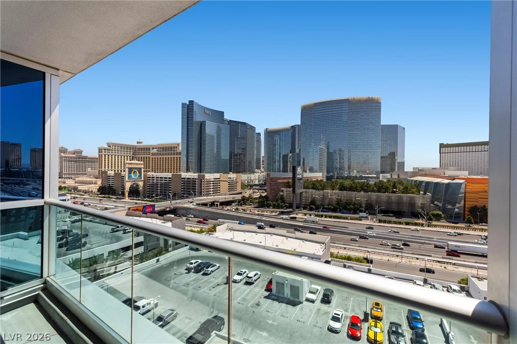 4575 Dean Martin, Las Vegas, NV 89103