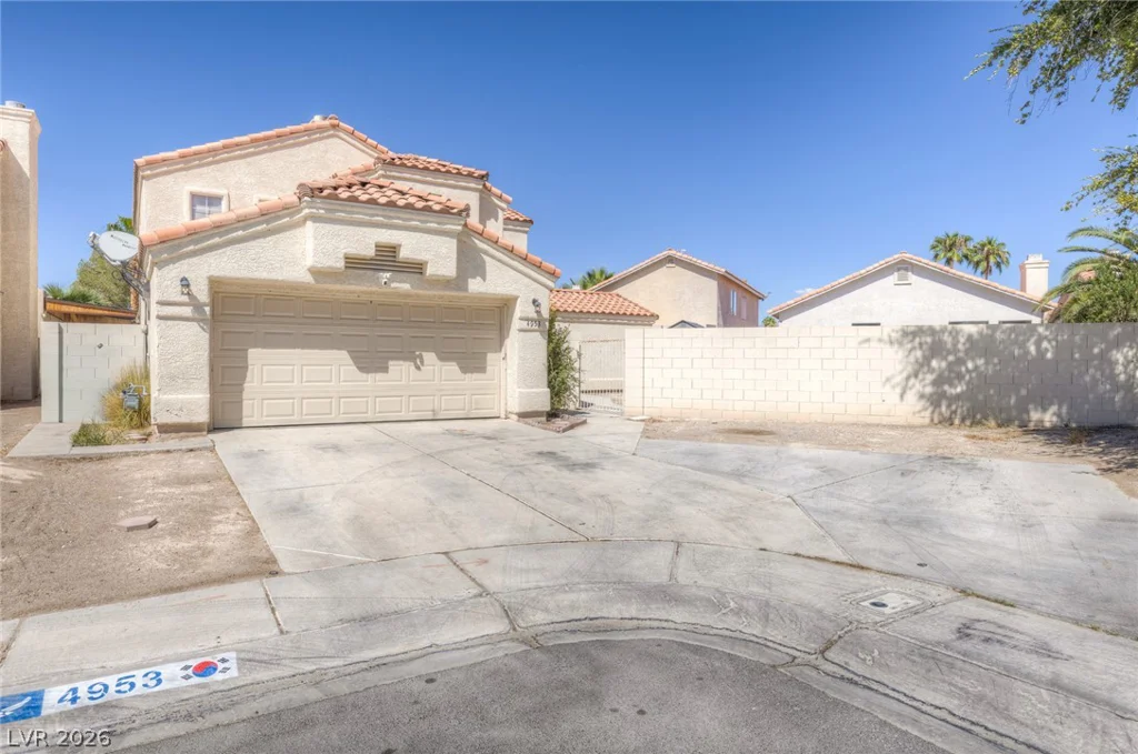 4953 El Sur, North Las Vegas, NV 89031