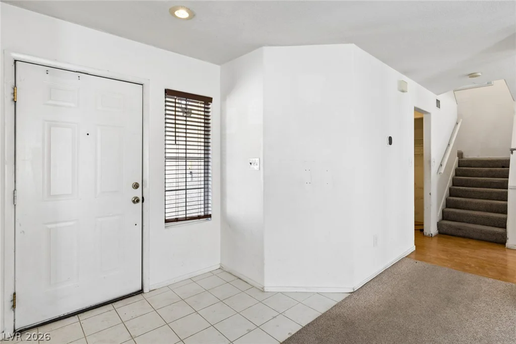 4953 El Sur, North Las Vegas, NV 89031