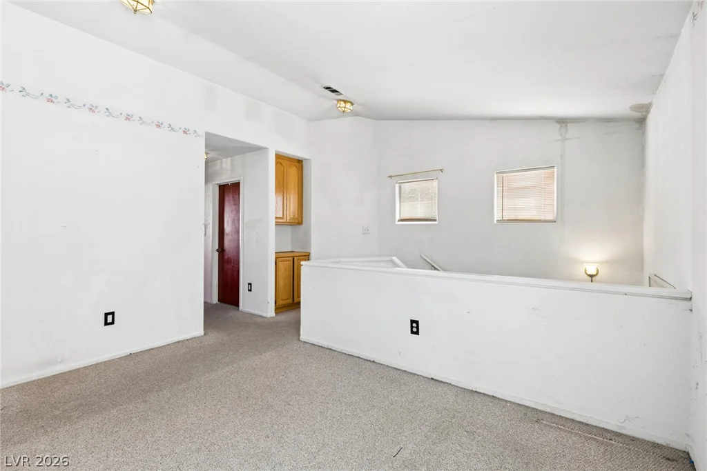 4953 El Sur, North Las Vegas, NV 89031