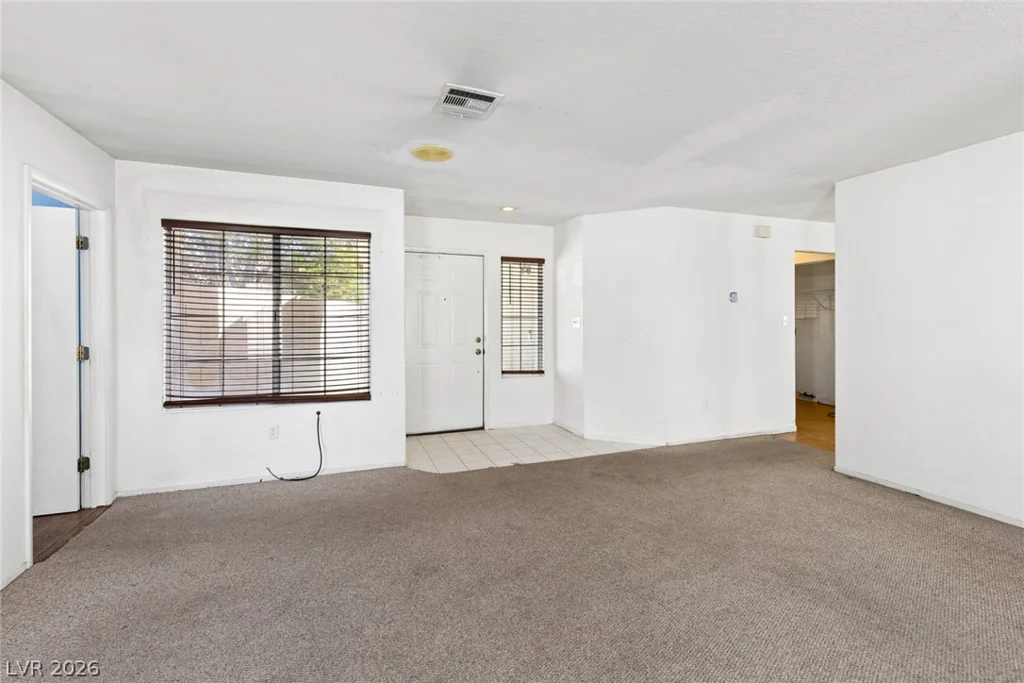 4953 El Sur, North Las Vegas, NV 89031