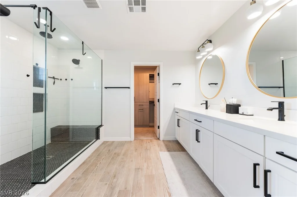 12424 Point Sierra, Las Vegas, NV 89138