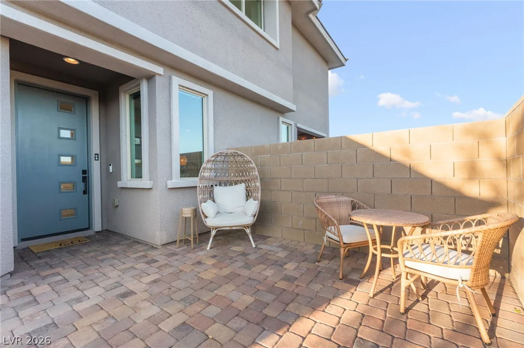 12424 Point Sierra, Las Vegas, NV 89138