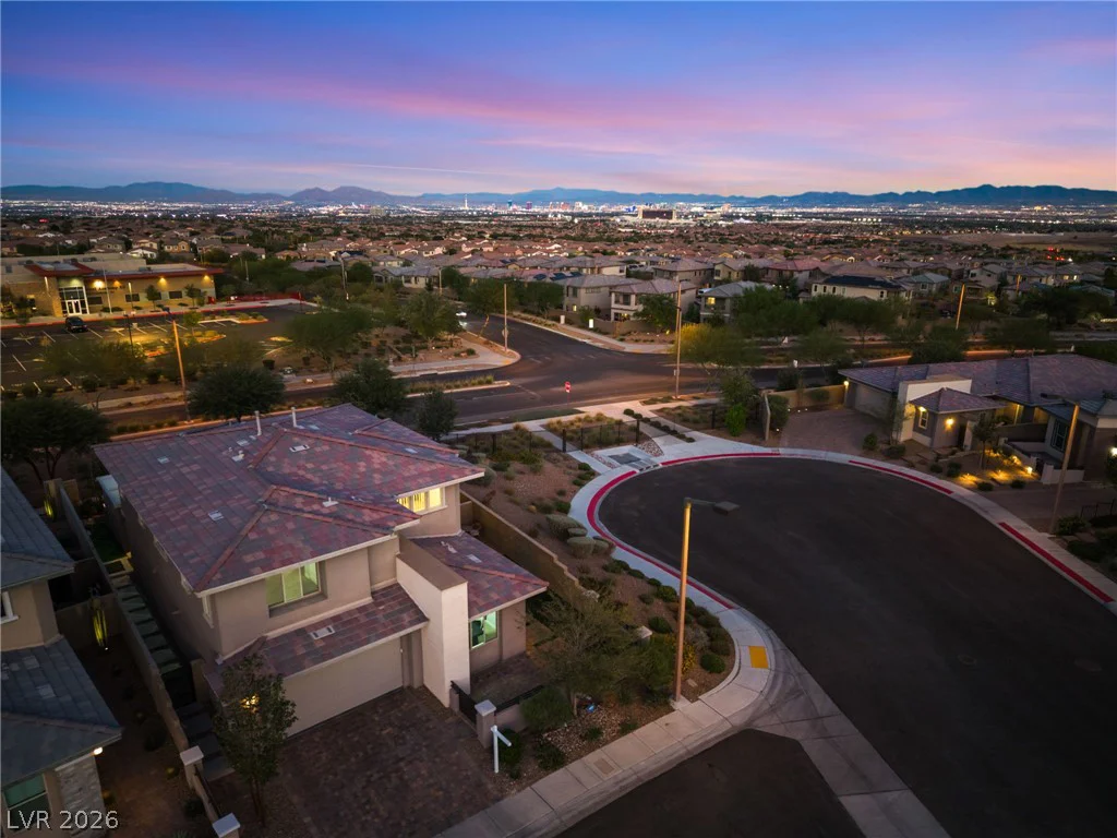 12424 Point Sierra, Las Vegas, NV 89138