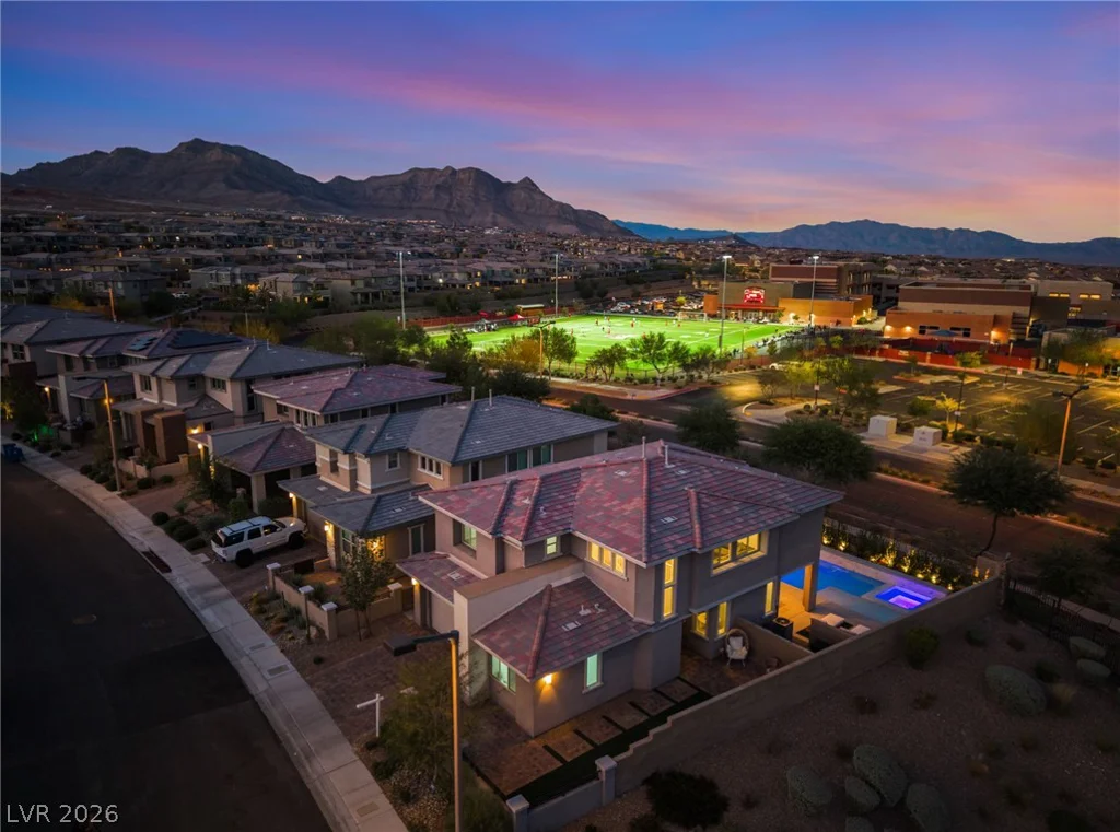 12424 Point Sierra, Las Vegas, NV 89138