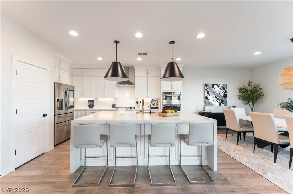 12424 Point Sierra, Las Vegas, NV 89138