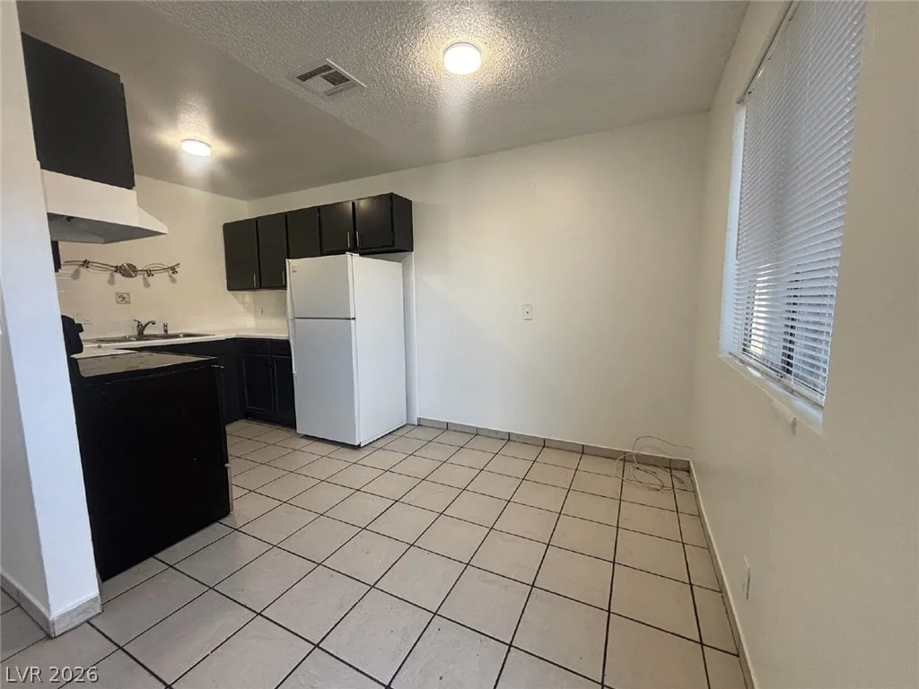 2553 Ellis, North Las Vegas, NV 89030