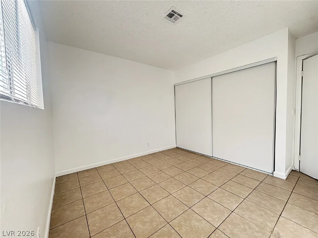 2553 Ellis, North Las Vegas, NV 89030