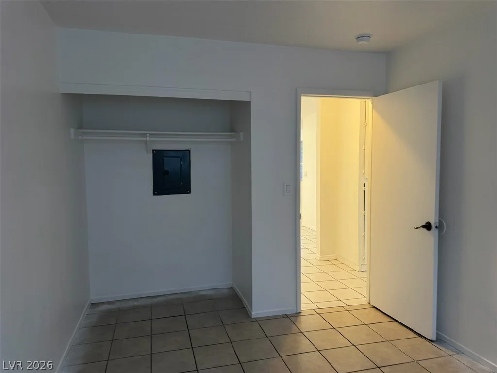 2553 Ellis, North Las Vegas, NV 89030